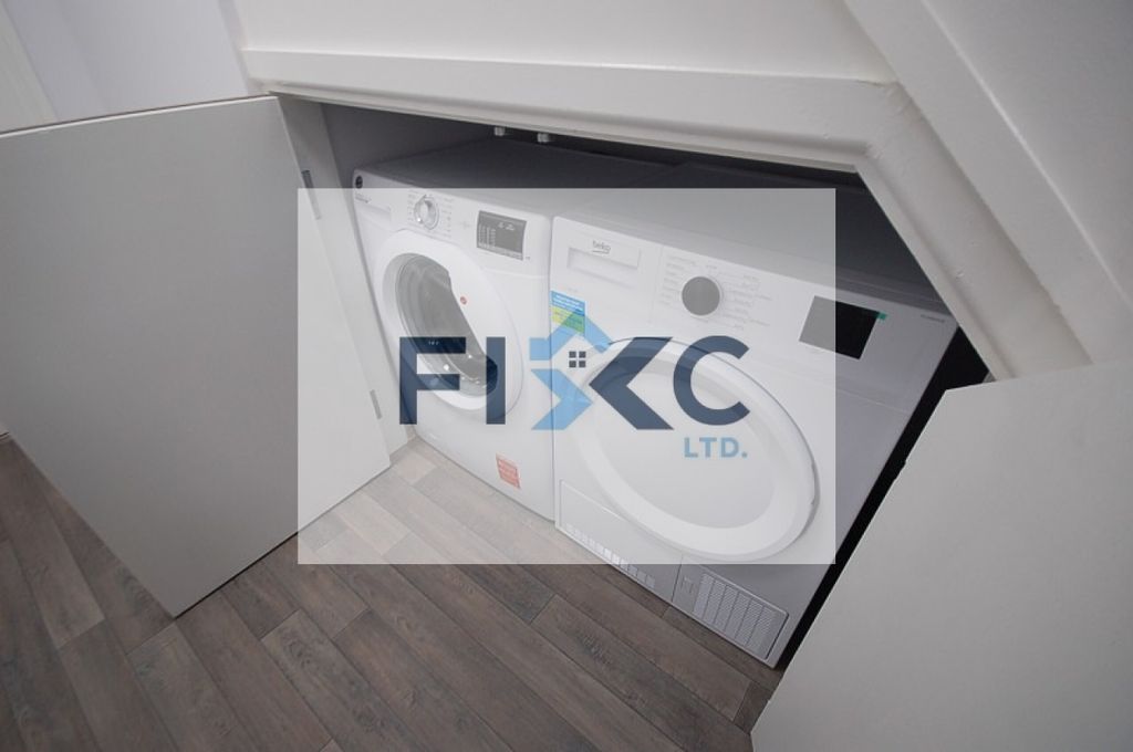 Property photo 2 of 13 2694-Pra12544-10-Raw