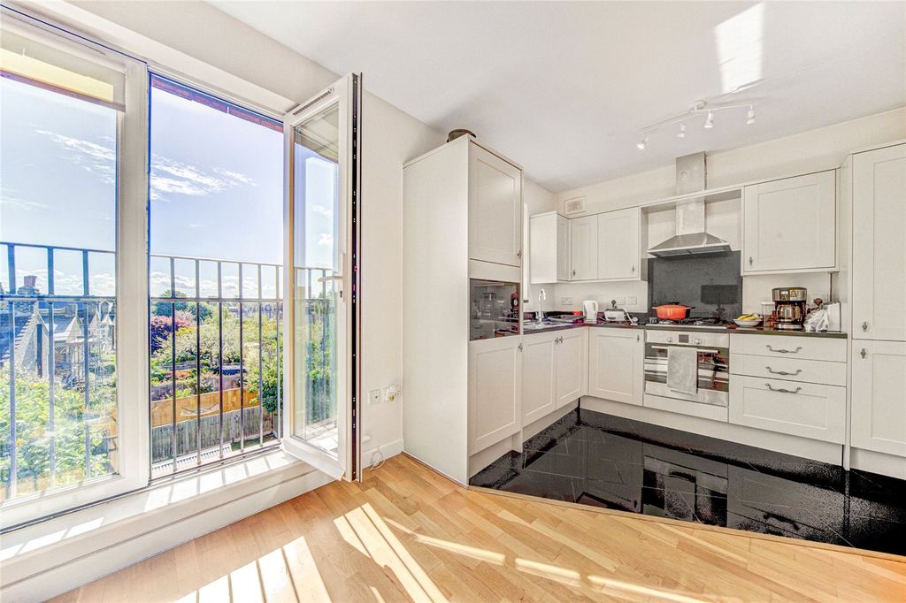 Property photo 2 of 10 Picture No. 08