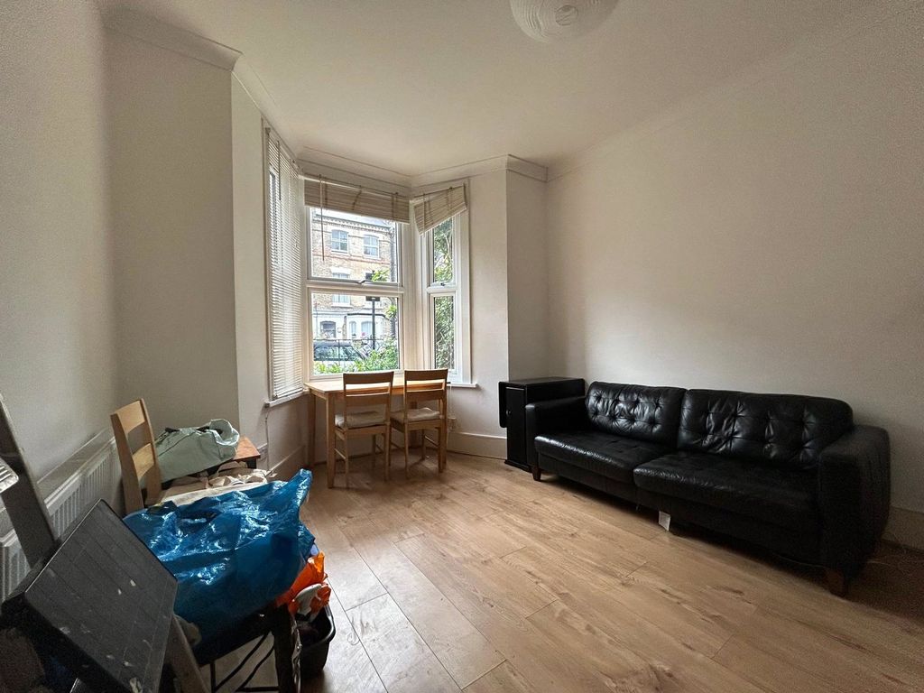 Property photo 3 of 14 Picture No. 03