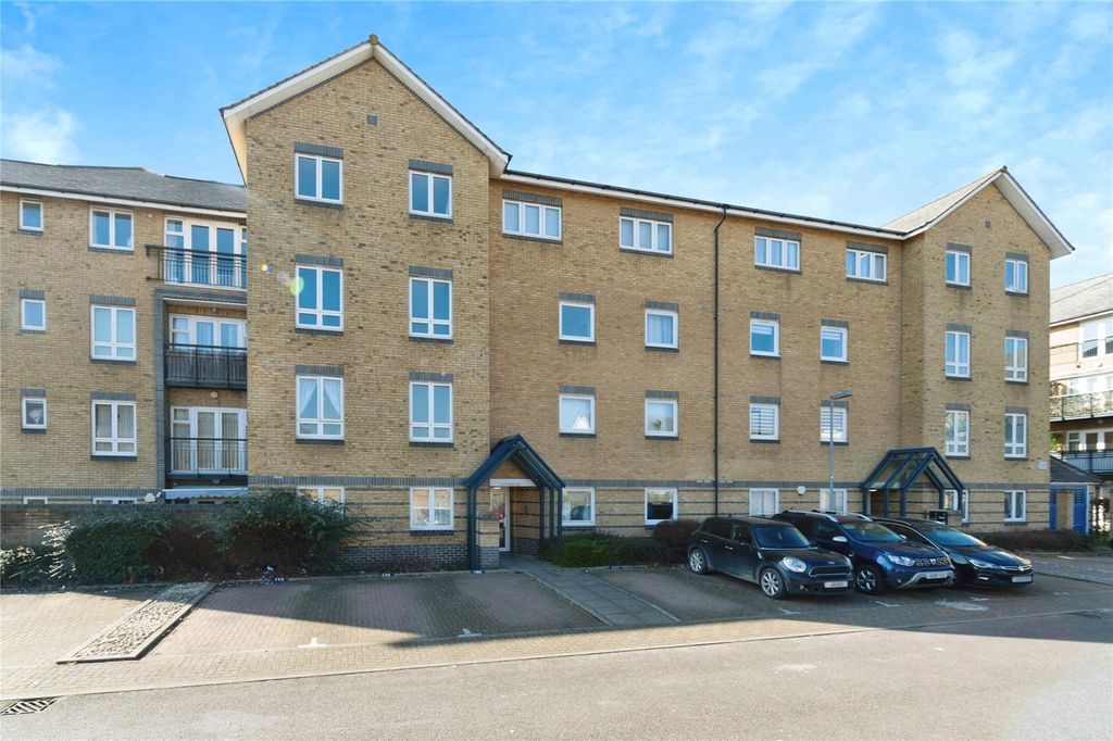 Property photo 2 of 13 Picture No. 37