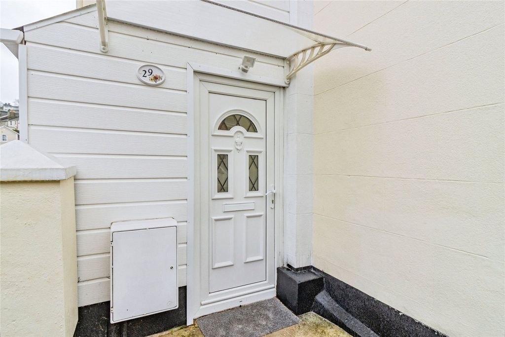 Property photo 2 of 23 Picture No. 04