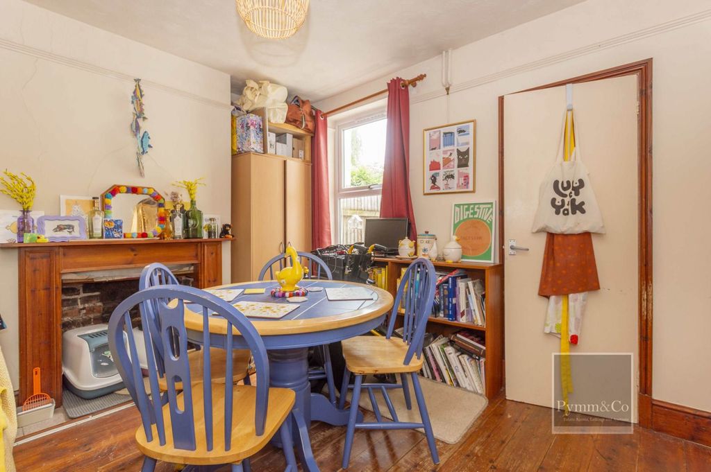 Property photo 3 of 9