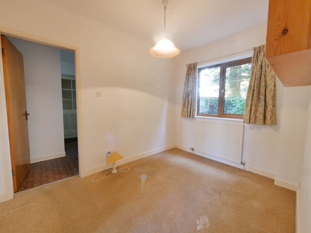 Property photo 3 of 18 Breakfast Room