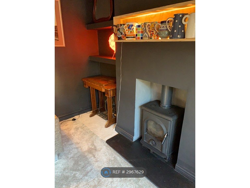 Property photo 3 of 19