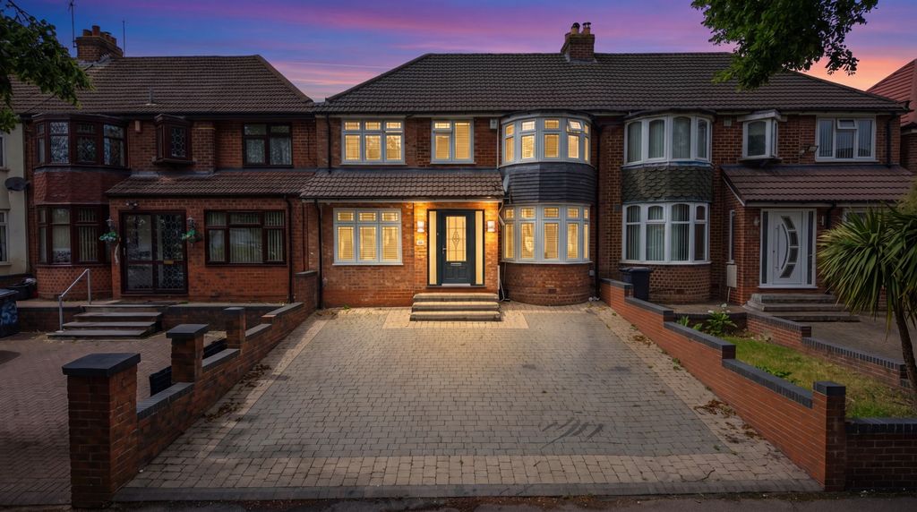 Property photo 1 of 30 5216161