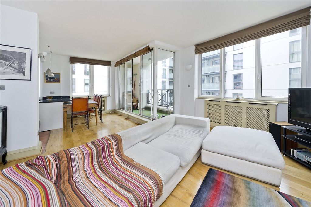 Property photo 3 of 10 A085i00000L94Oiaaj_Cof210003_05.Jpg