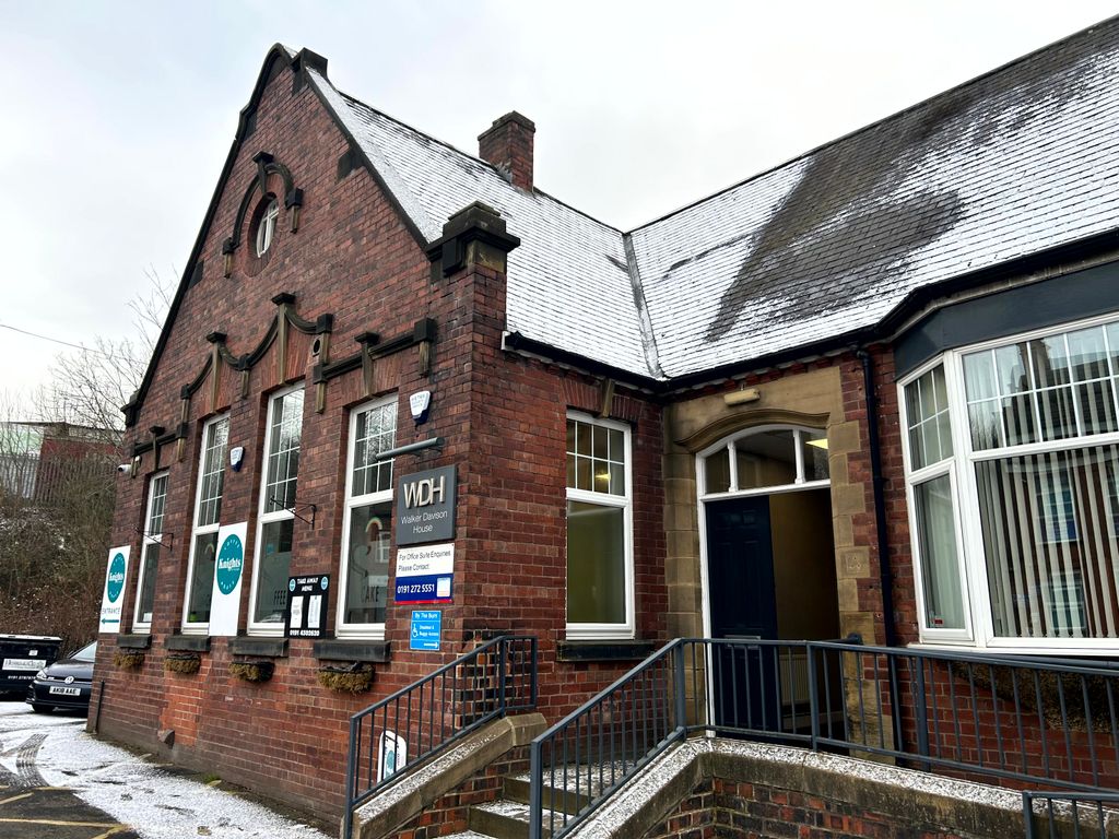 Property photo 2 of 5