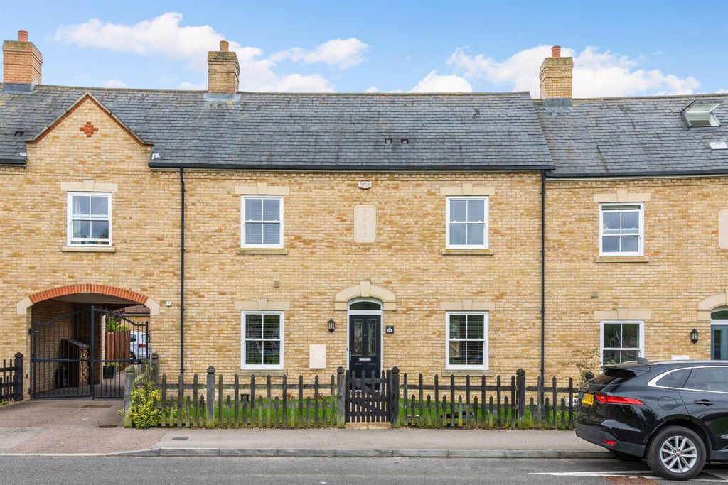 Property photo 1 of 19