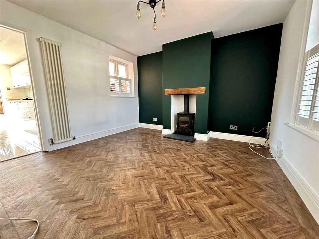 Property photo 3 of 9 Picture No. 12