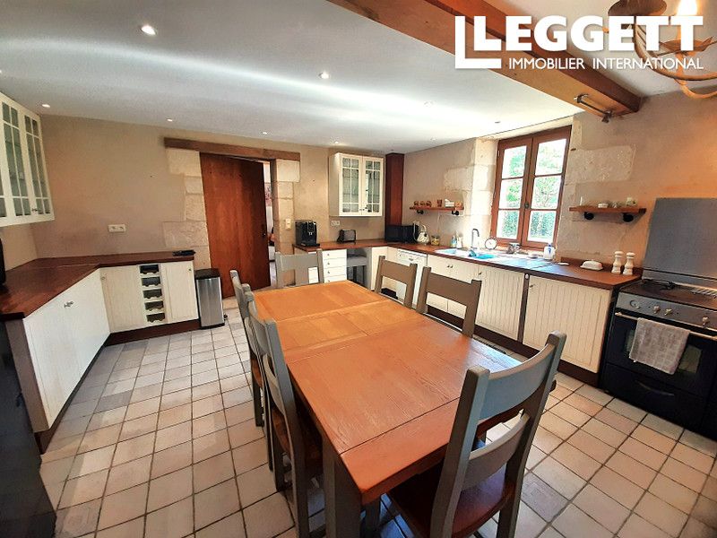 Property photo 3 of 10