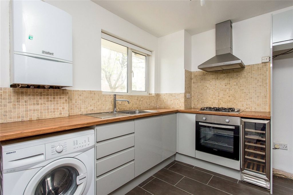 Property photo 3 of 11 Picture No. 07