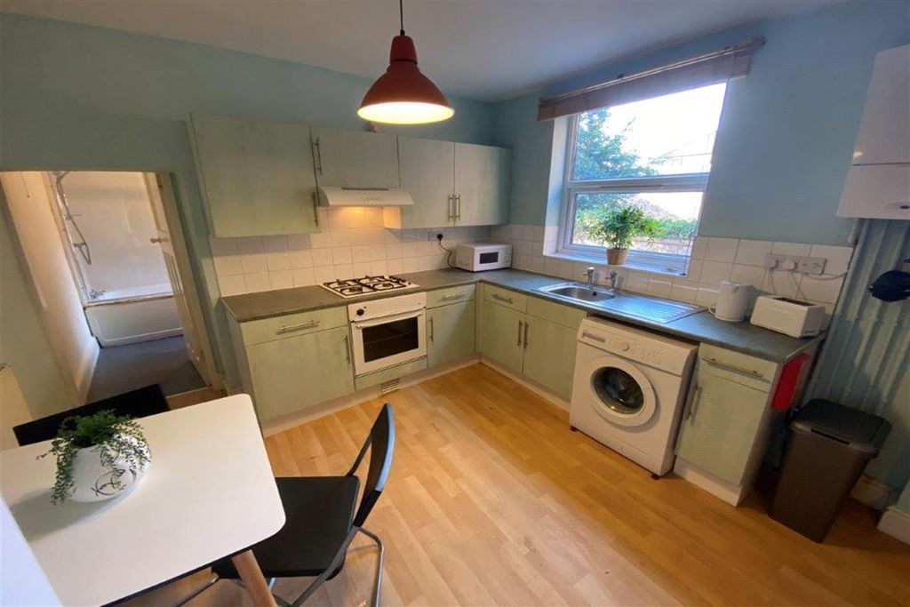 Property photo 1 of 13 (Main)