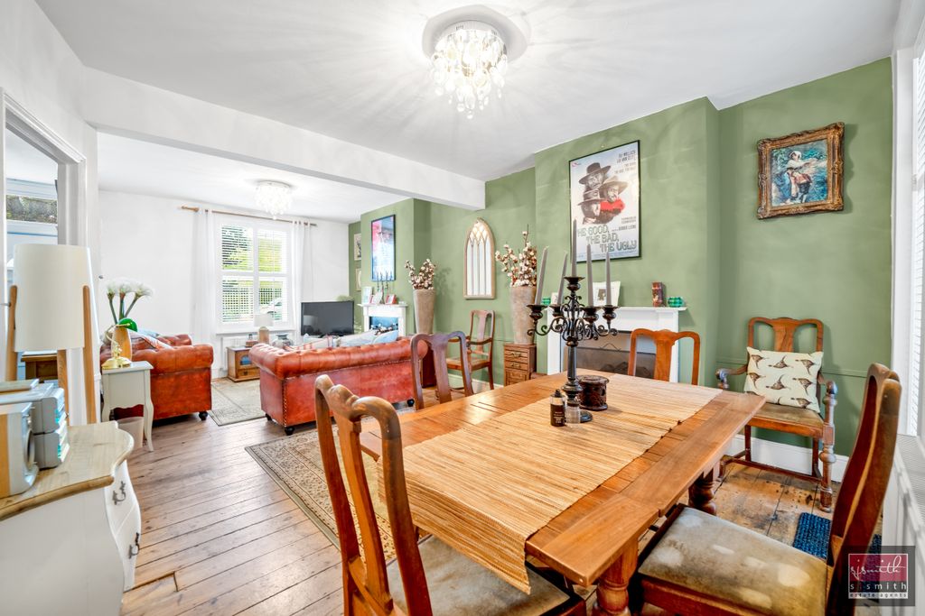 Property photo 2 of 13 Dsc09923