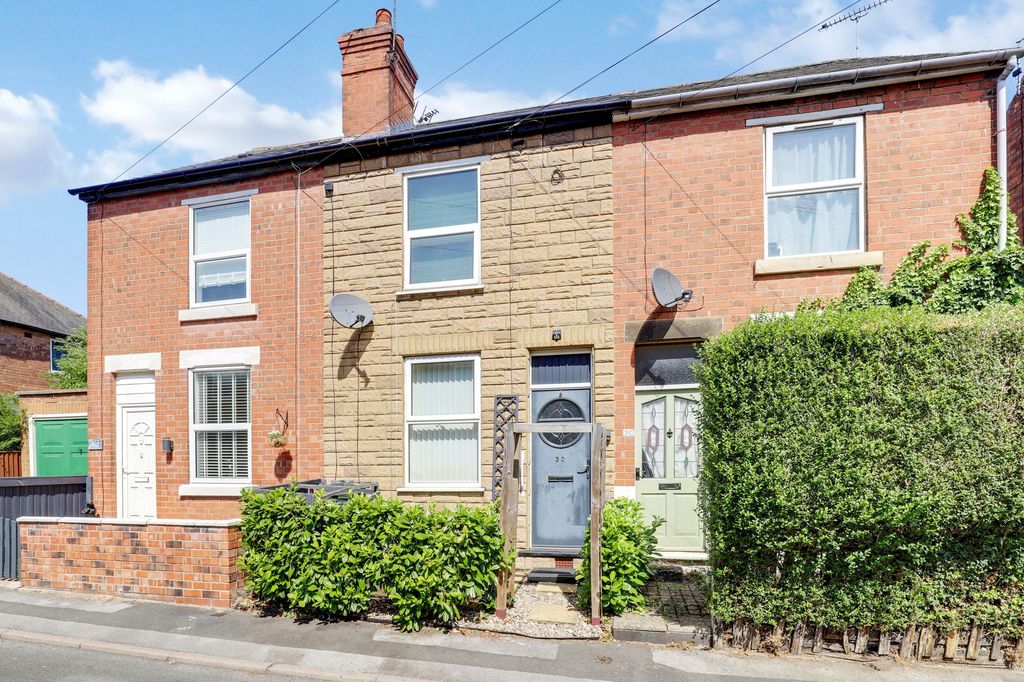 Property photo 1 of 12