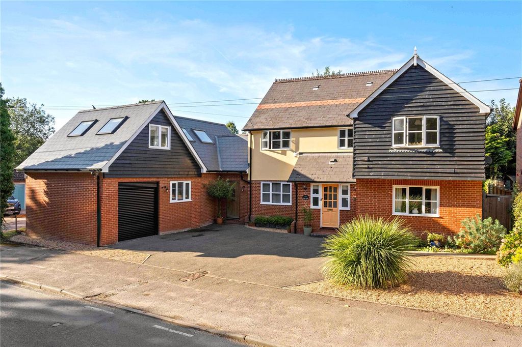 Property photo 1 of 30 Picture No. 34