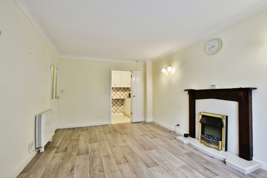 Property photo 2 of 14 Pbox-Img.Jpg