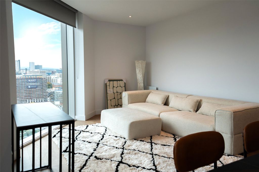 Property photo 1 of 23 Picture No. 39