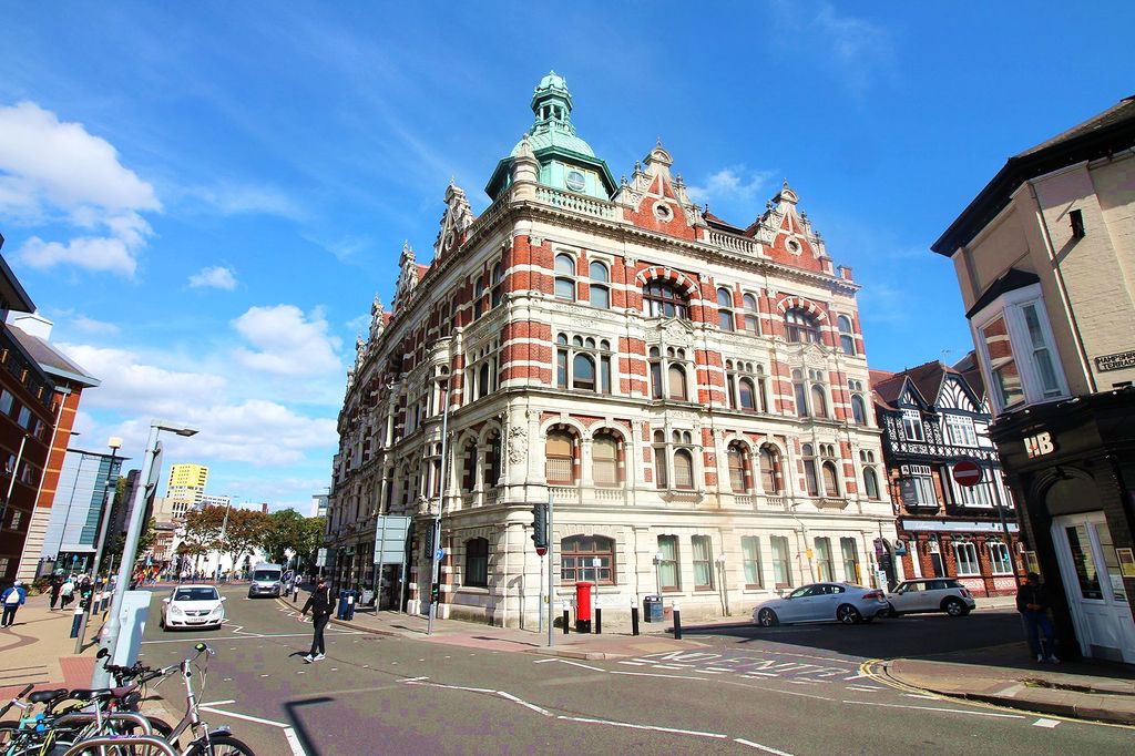 Property photo 1 of 4