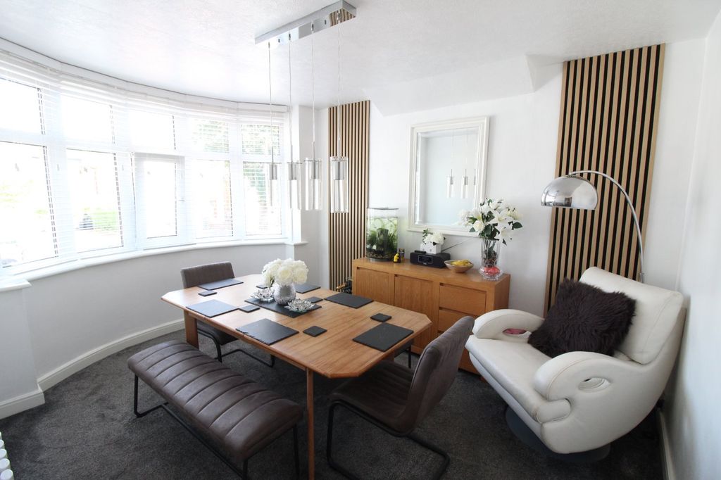 Property photo 3 of 16 Picture No. 07