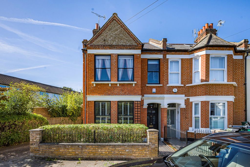 Property photo 1 of 35