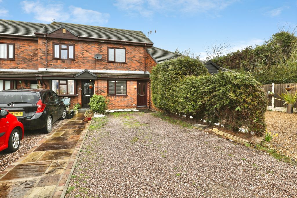 Property photo 2 of 15