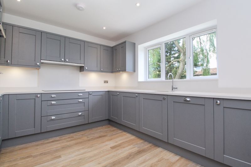 Property photo 3 of 23 Kitchen/Diner/Family Room