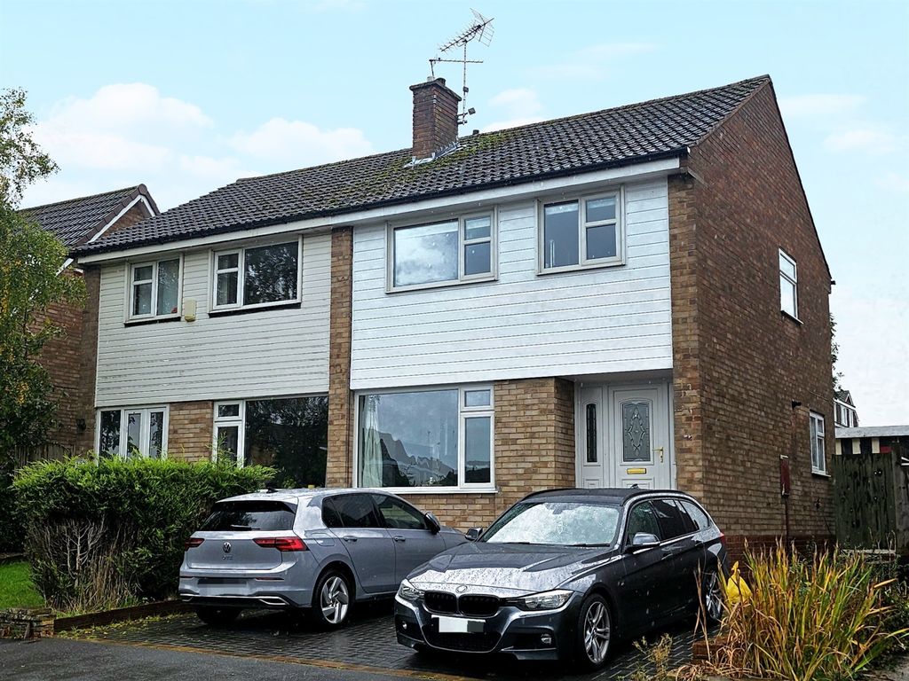 Property photo 1 of 10 External