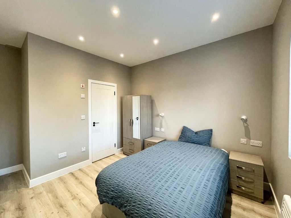 Property photo 3 of 5 Img_7365_3_Original.Jpg