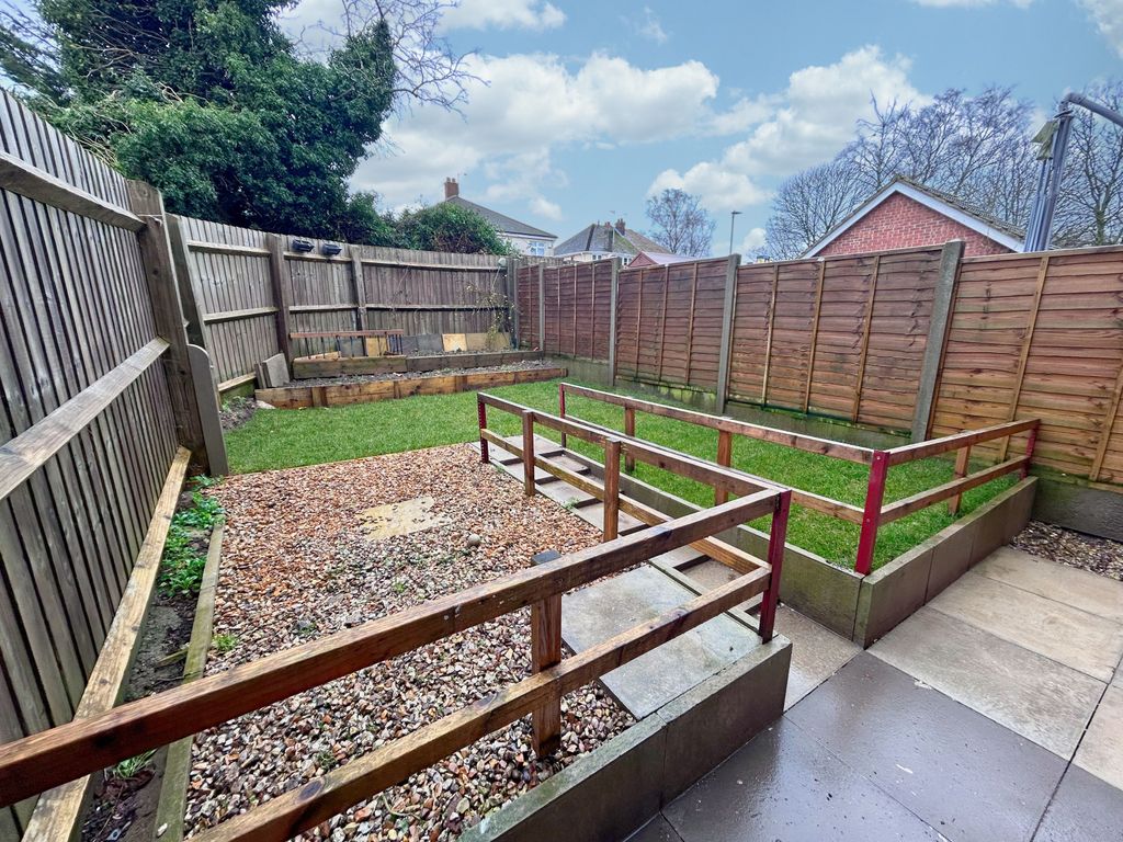 Property photo 1 of 22