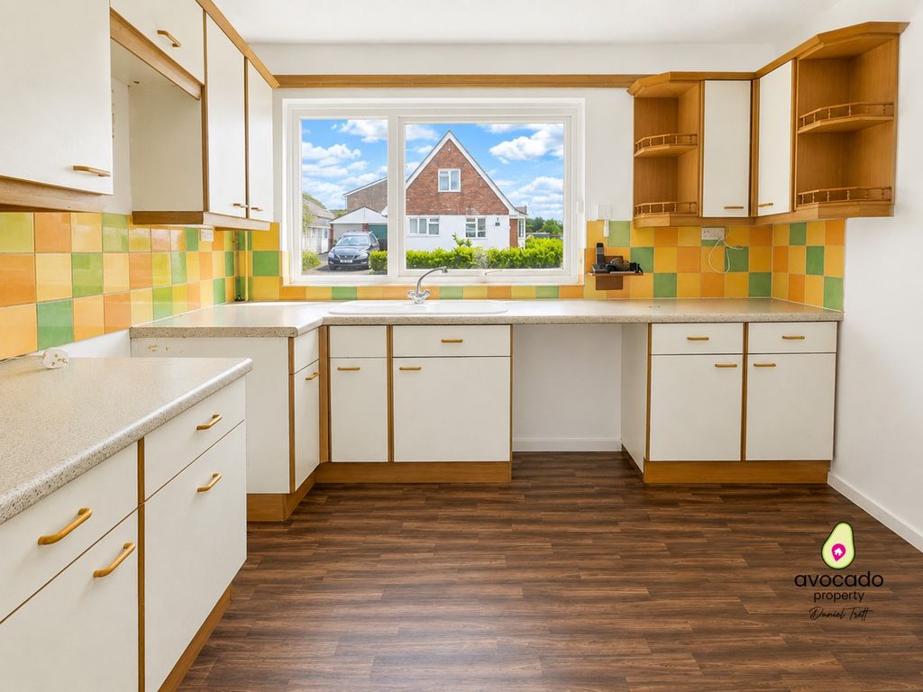 Property photo 2 of 11 5250092
