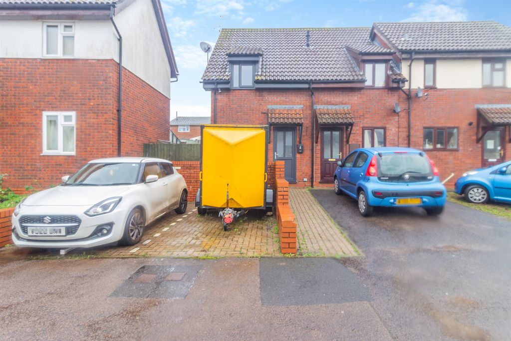 Property photo 1 of 14