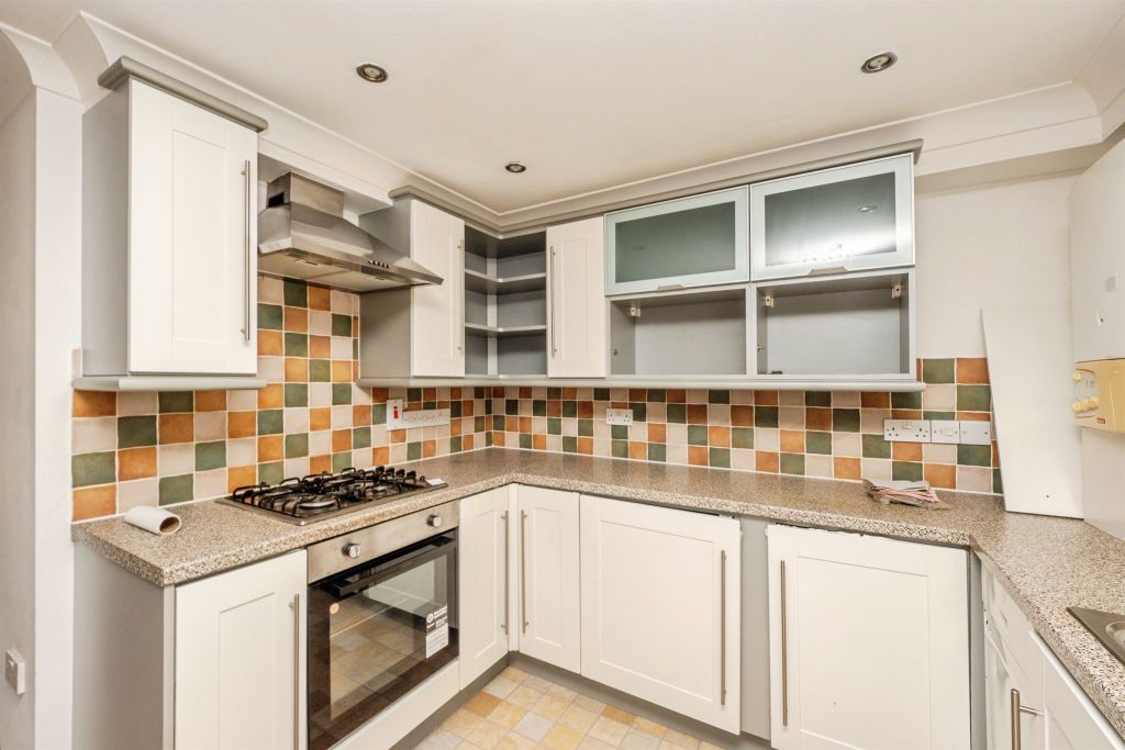 Property photo 3 of 15