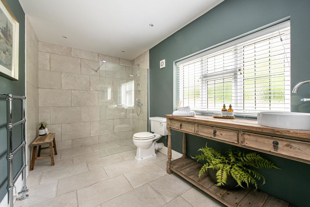 Additional image 12 of 6 bed detached house for saleCryfield Grange Road, Coventry, West Midlands CV4