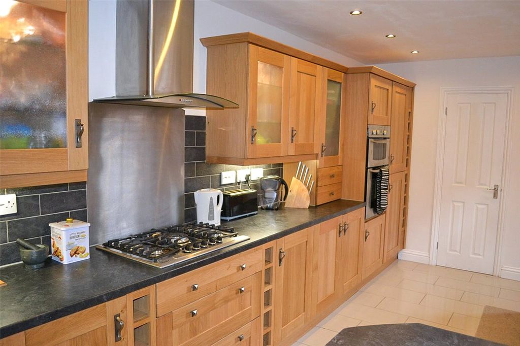 Property photo 3 of 11 Picture No. 05