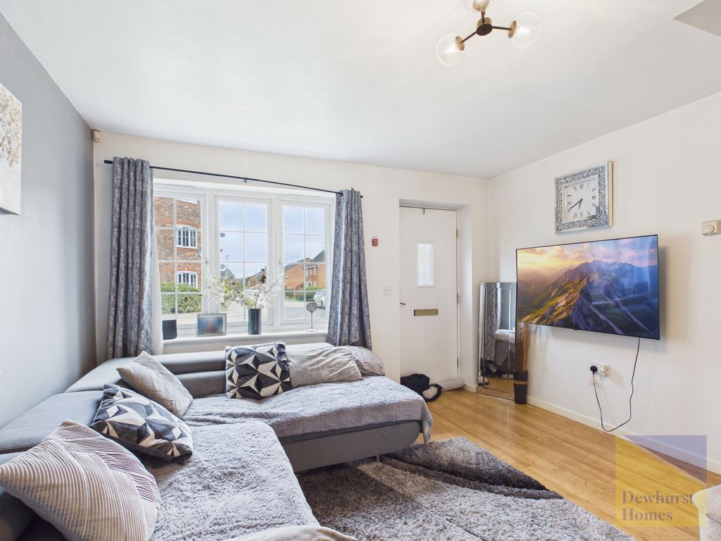 Property photo 3 of 11