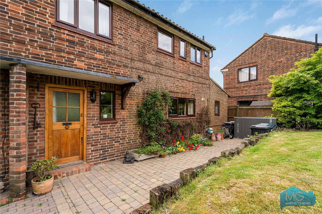 Property photo 1 of 26 Picture No. 15