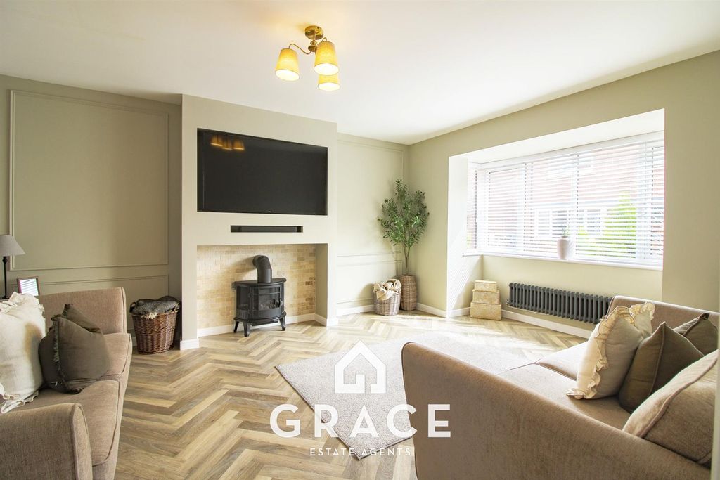 Property photo 2 of 22 Untitled_Hdr-22-2.Jpg