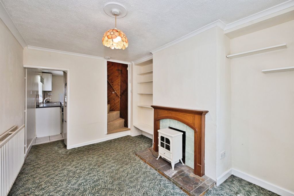 Property photo 2 of 16