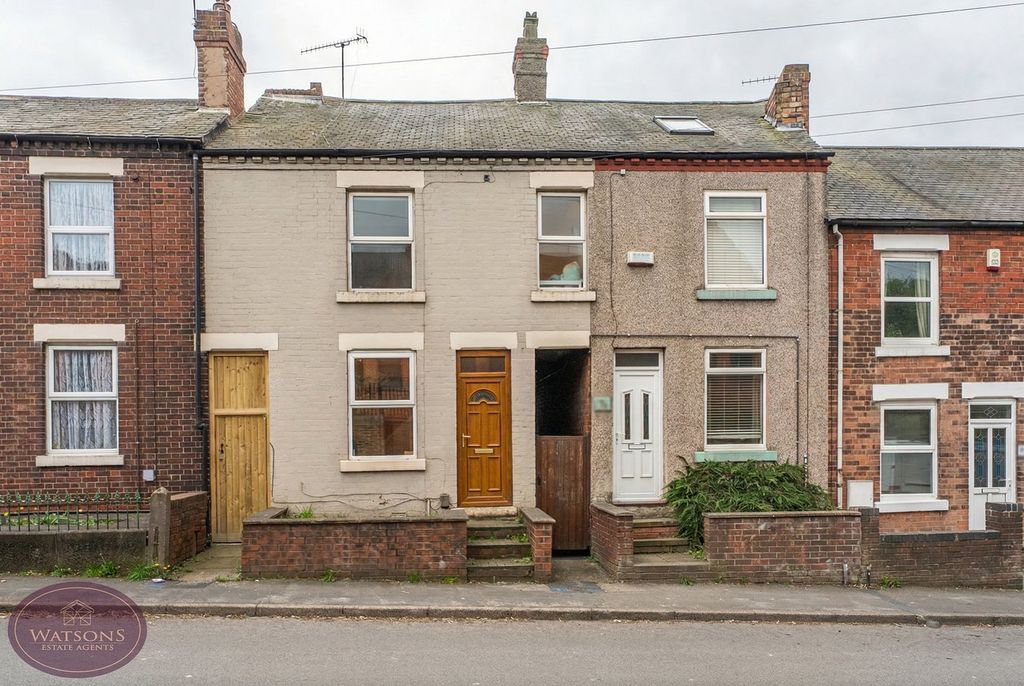 Property photo 2 of 28