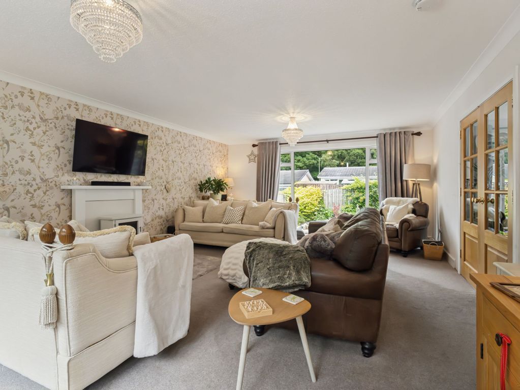 Property photo 2 of 48