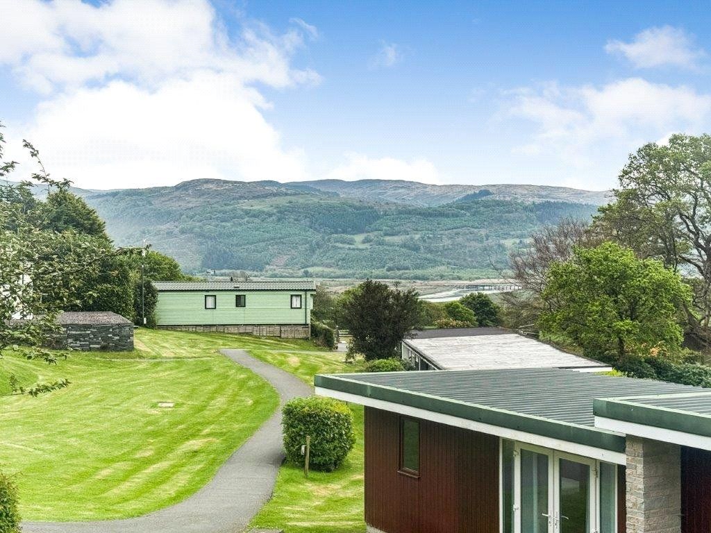 Property photo 2 of 11 Picture No. 01