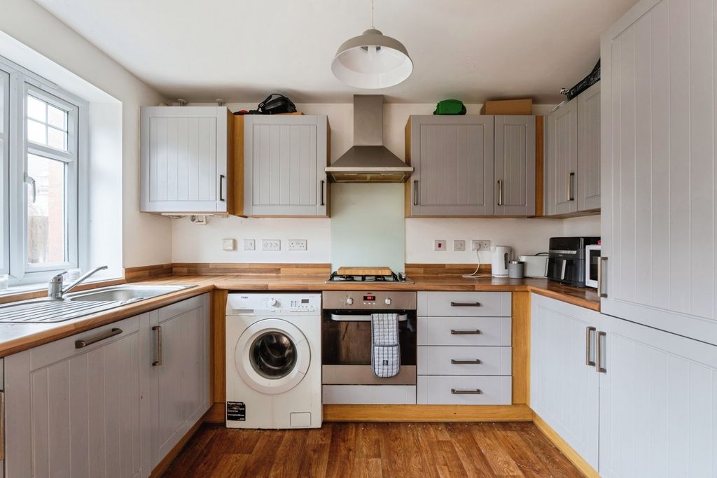 Property photo 2 of 17 Pbox-Img.Jpg