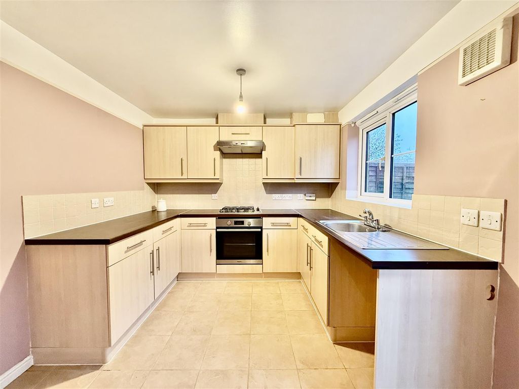 Property photo 3 of 13 Img_3439.Jpeg