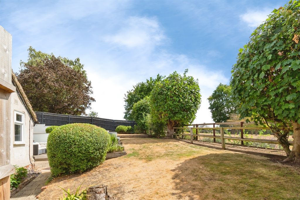 Property photo 3 of 23