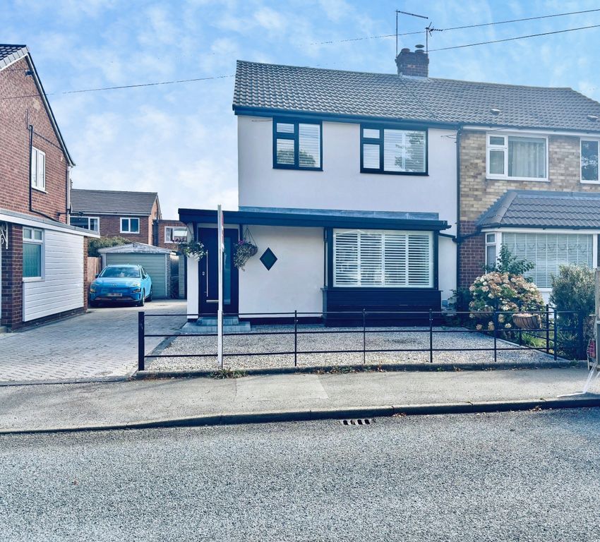 Property photo 1 of 26