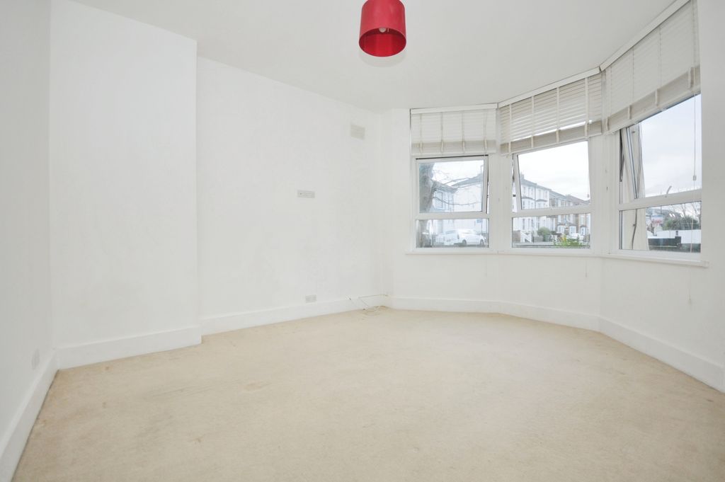 Property photo 1 of 12 Photography