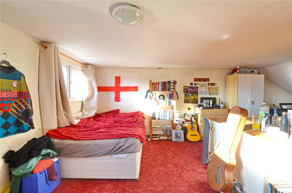 Property photo 3 of 7 Picture No. 02