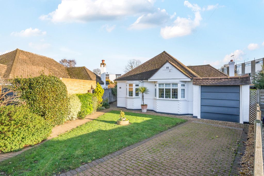 Property photo 2 of 22 1388422-2-693Aee3...