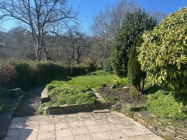 Property photo 2 of 26