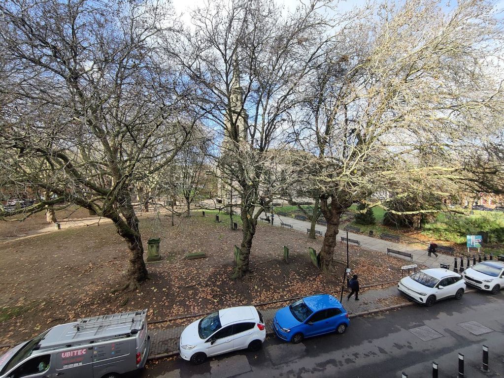 Property photo 2 of 8 Picture No. 09